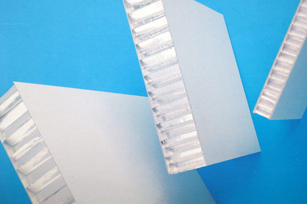 Aluminum honeycomb core